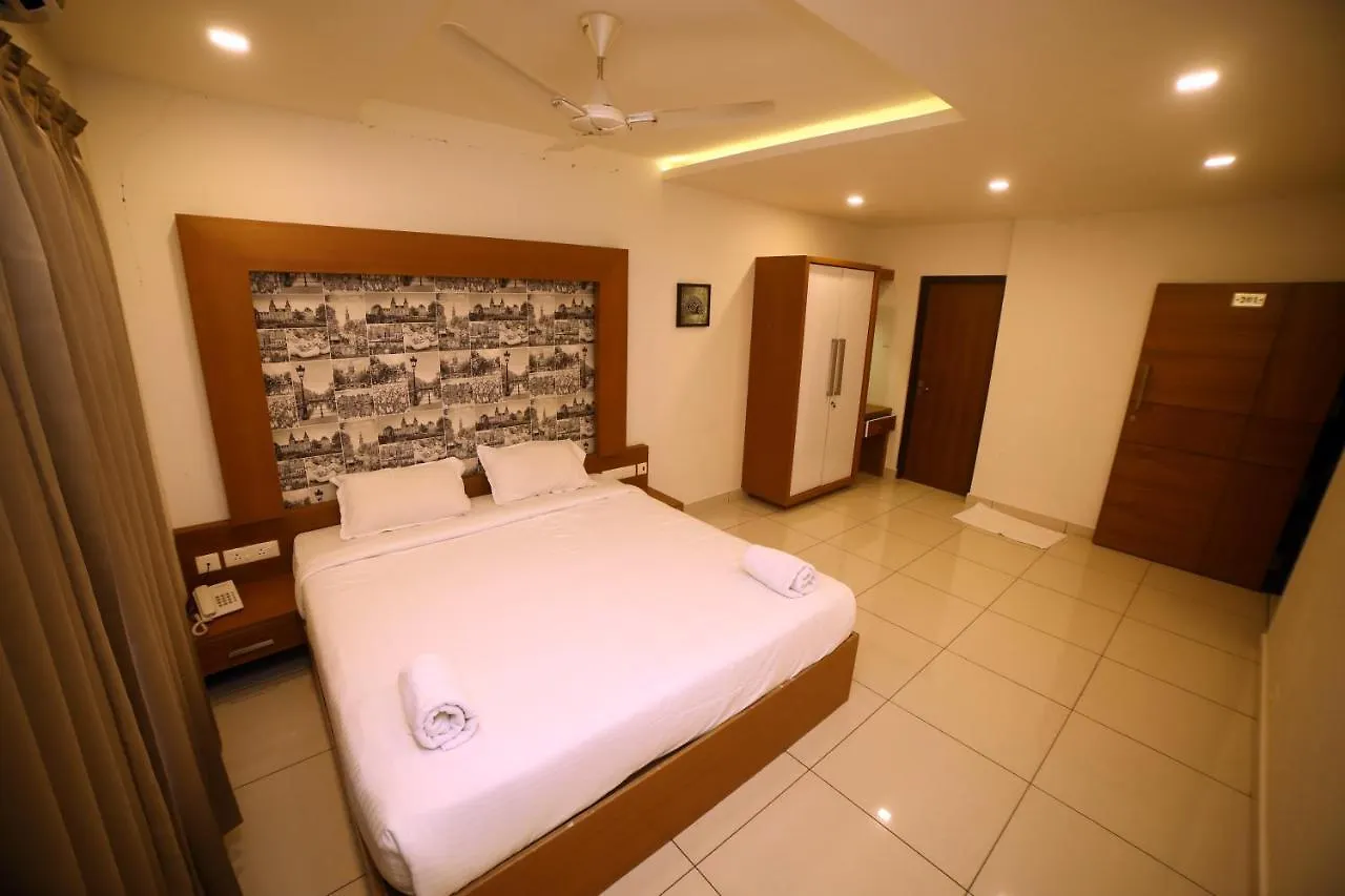 Hotel Aura Residency Payyannur 0*,  Indie