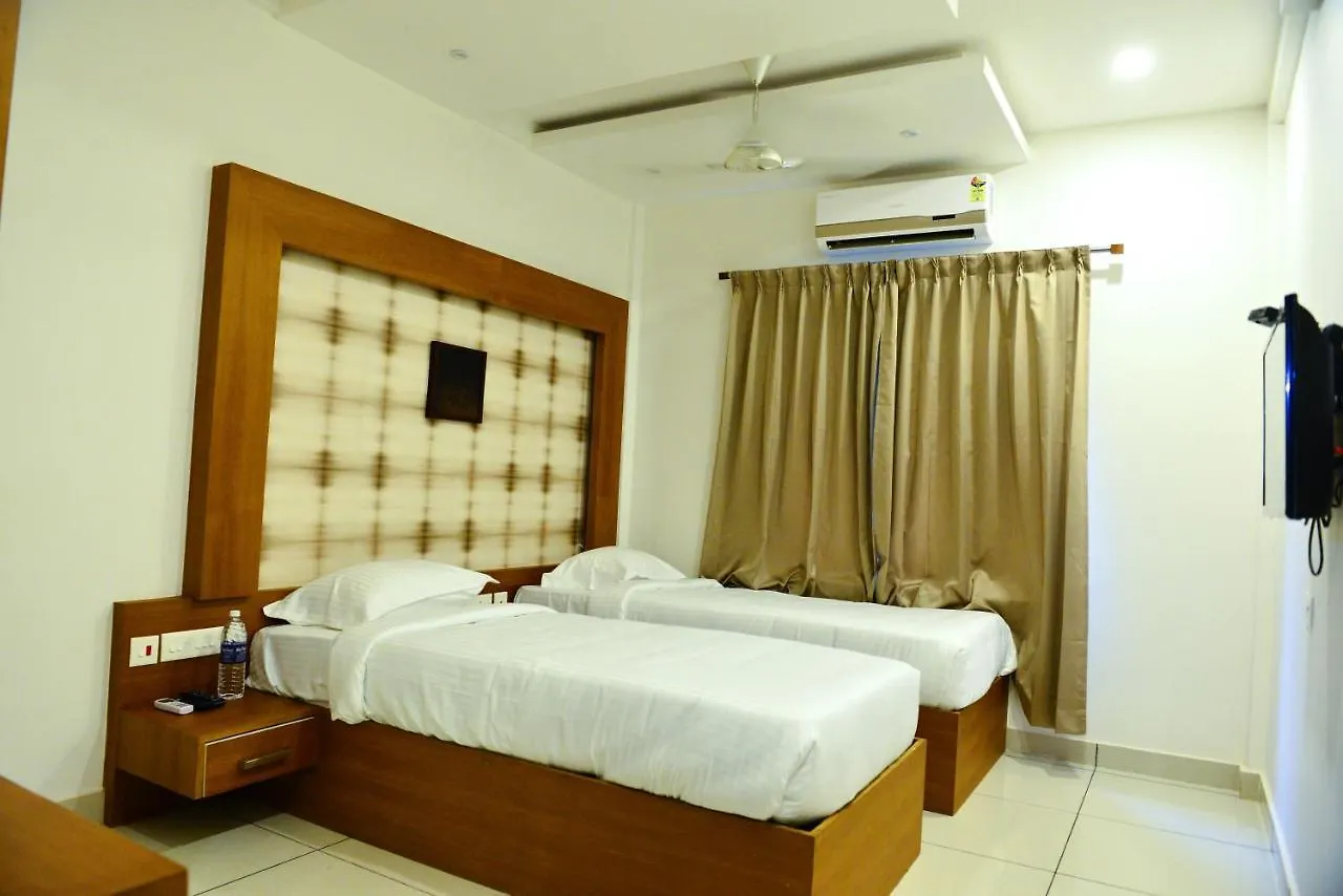 Hotel Aura Residency Payyannur Indie