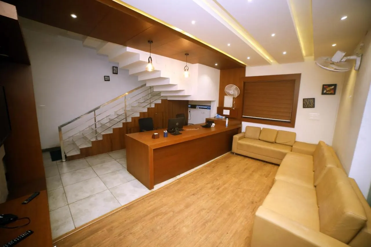Hotel Aura Residency Payyannur