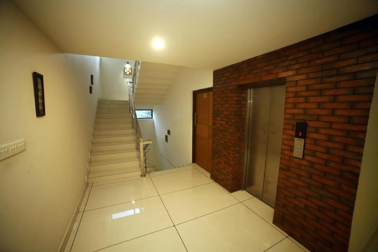 Hotel Aura Residency Payyannur